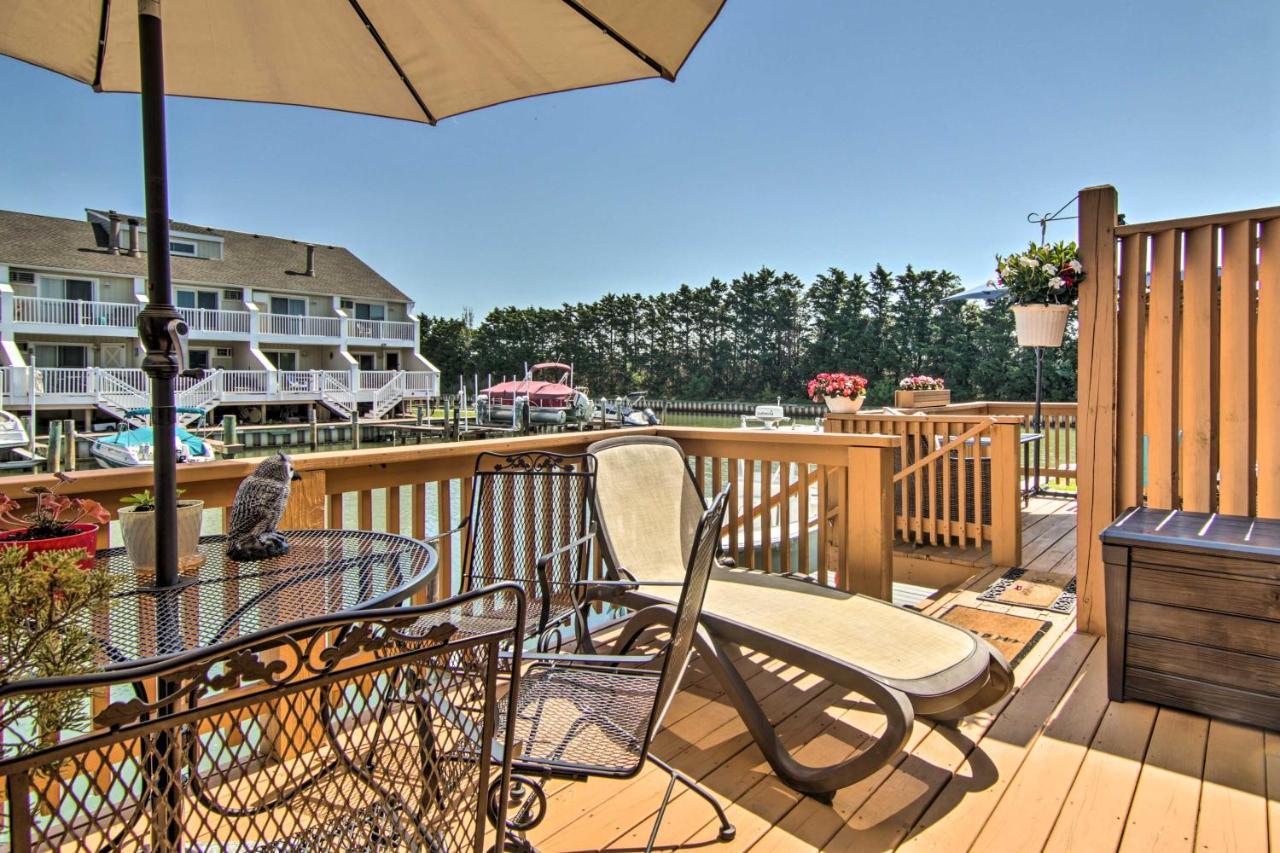 Airy Ocean City Condo On Canal Front With Deck! Exterior photo